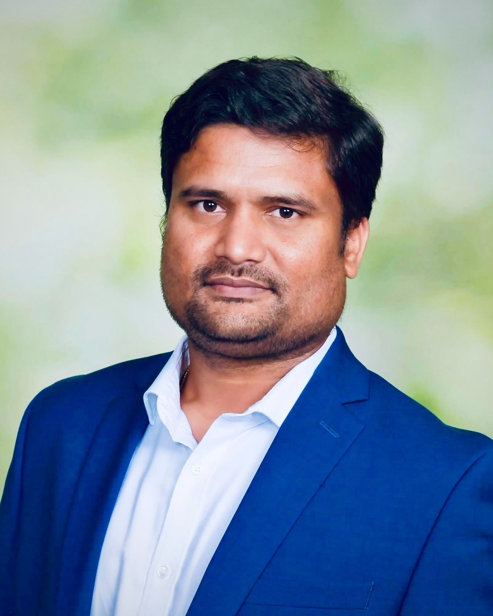 Venugopal Thati headshot